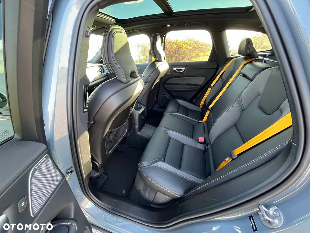 Volvo XC 60 T8 Plug-In Hybrid AWD Polestar Engineered - 14