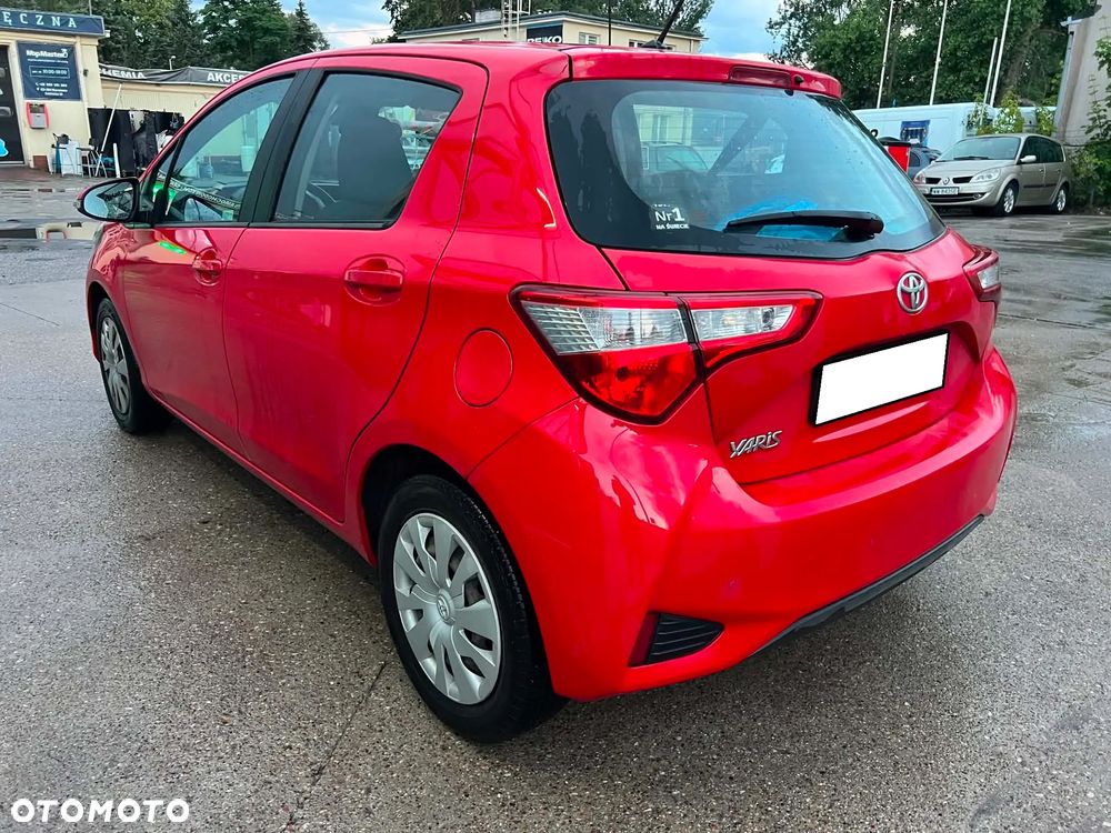 Toyota Yaris 1.5 Active - 2