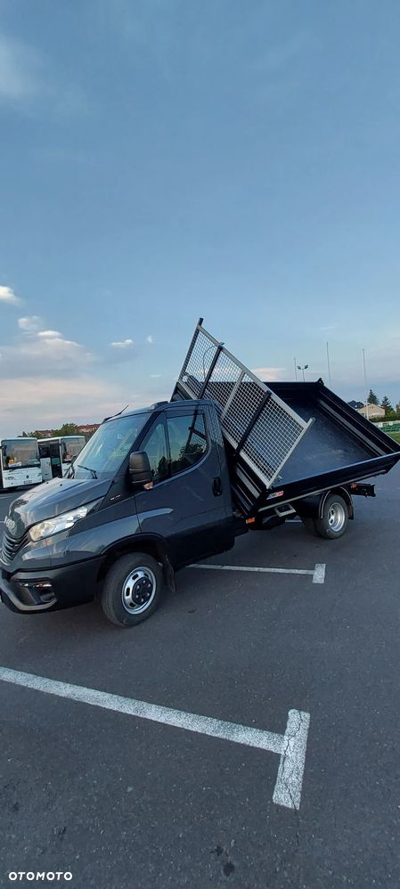 Iveco Daily - 18