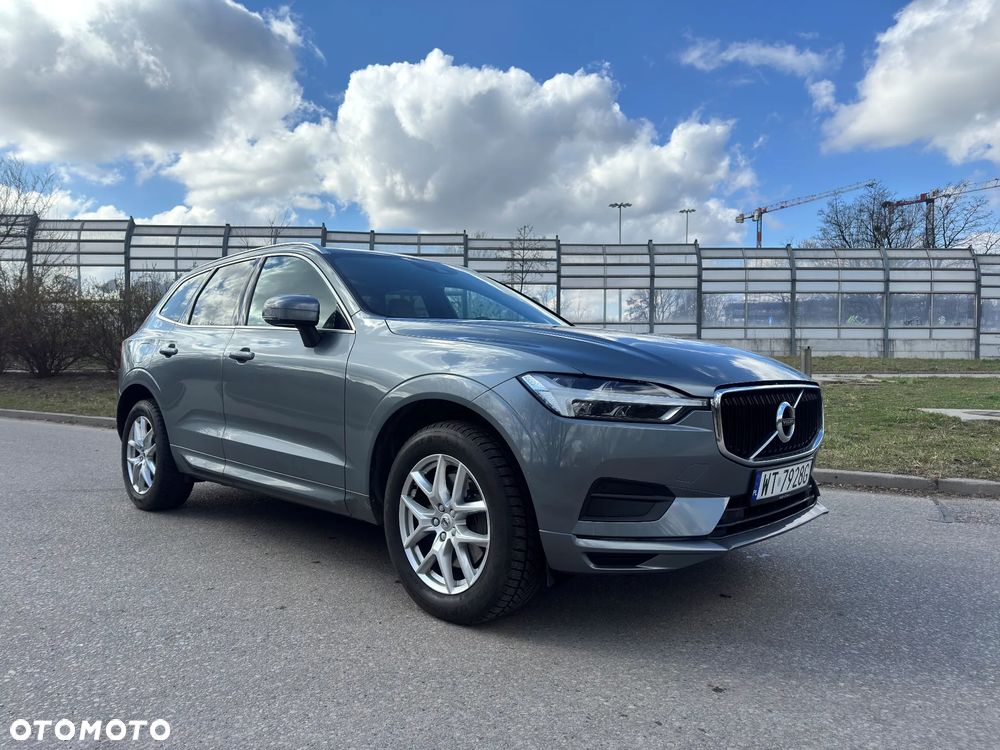Volvo XC 60 D4 Momentum - 1