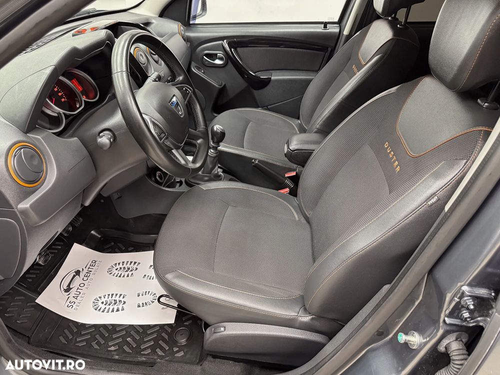 Dacia Duster 1.6 SCe 4WD SL Orange - 21