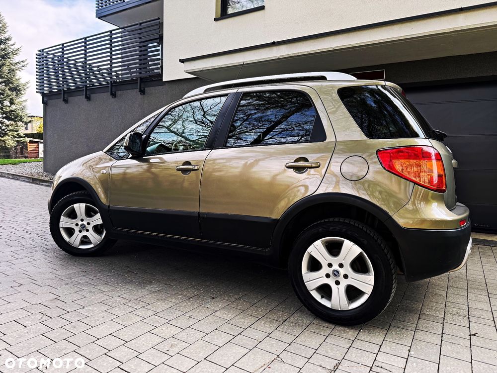 Fiat Sedici 1.6 16V 4x4 Emotion - 15