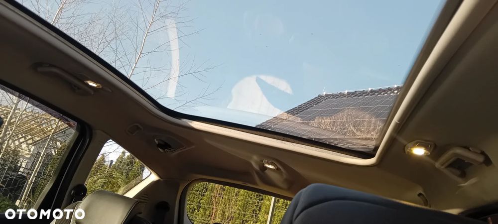 Ford S-Max 2.2 TDCi DPF Platinium X - 16