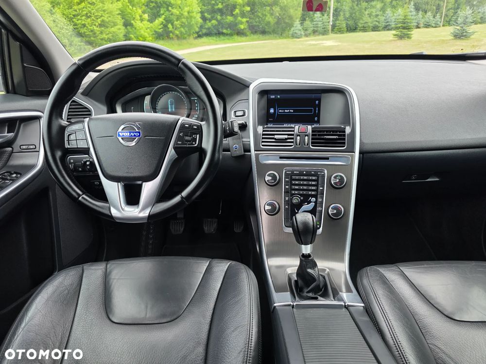 Volvo XC 60 D3 Edition Pro - 5