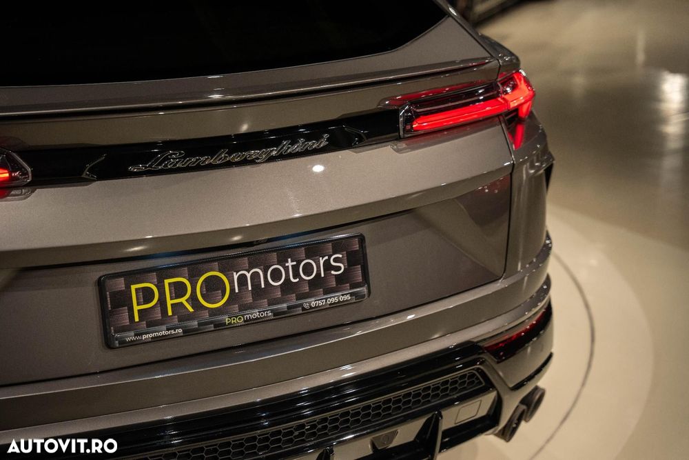 Lamborghini URUS - 20