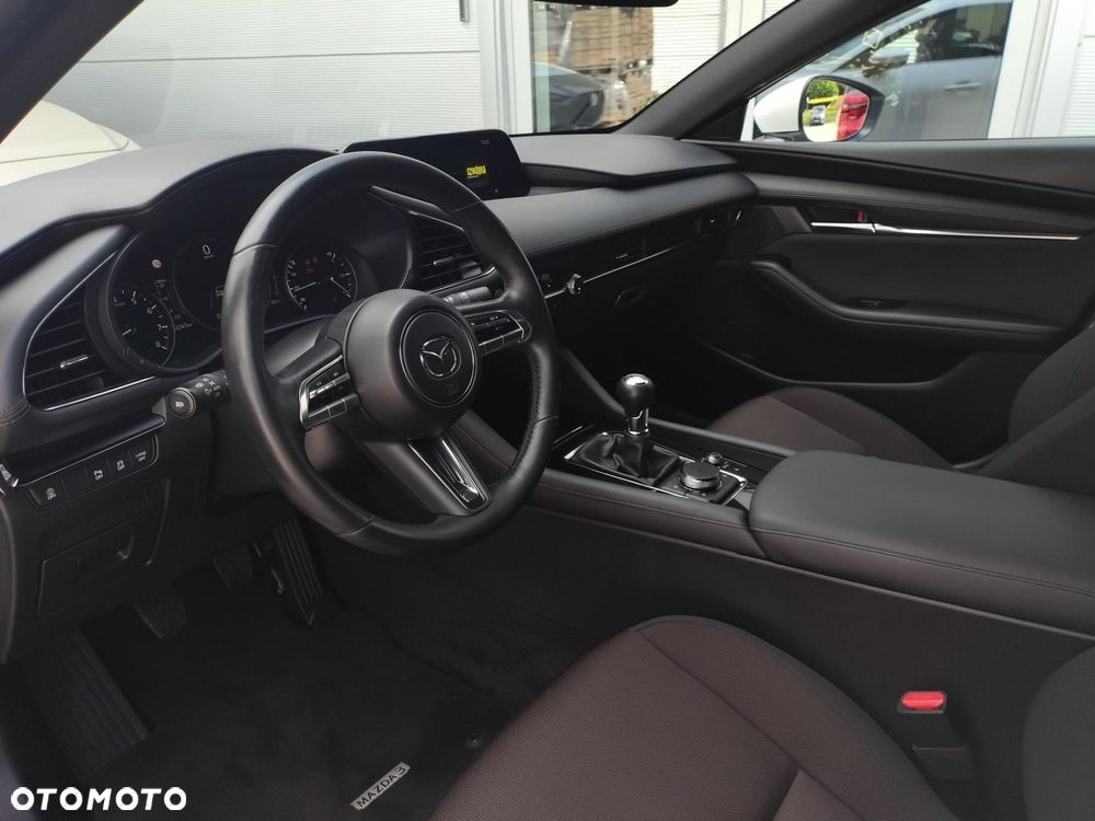 Mazda 3 - 11
