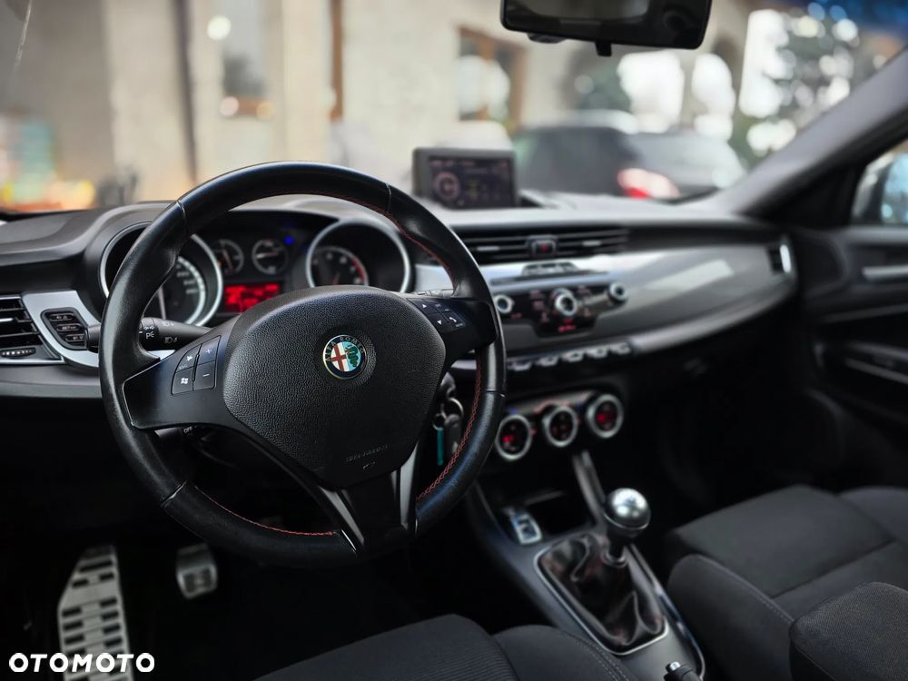 Alfa Romeo Giulietta - 30