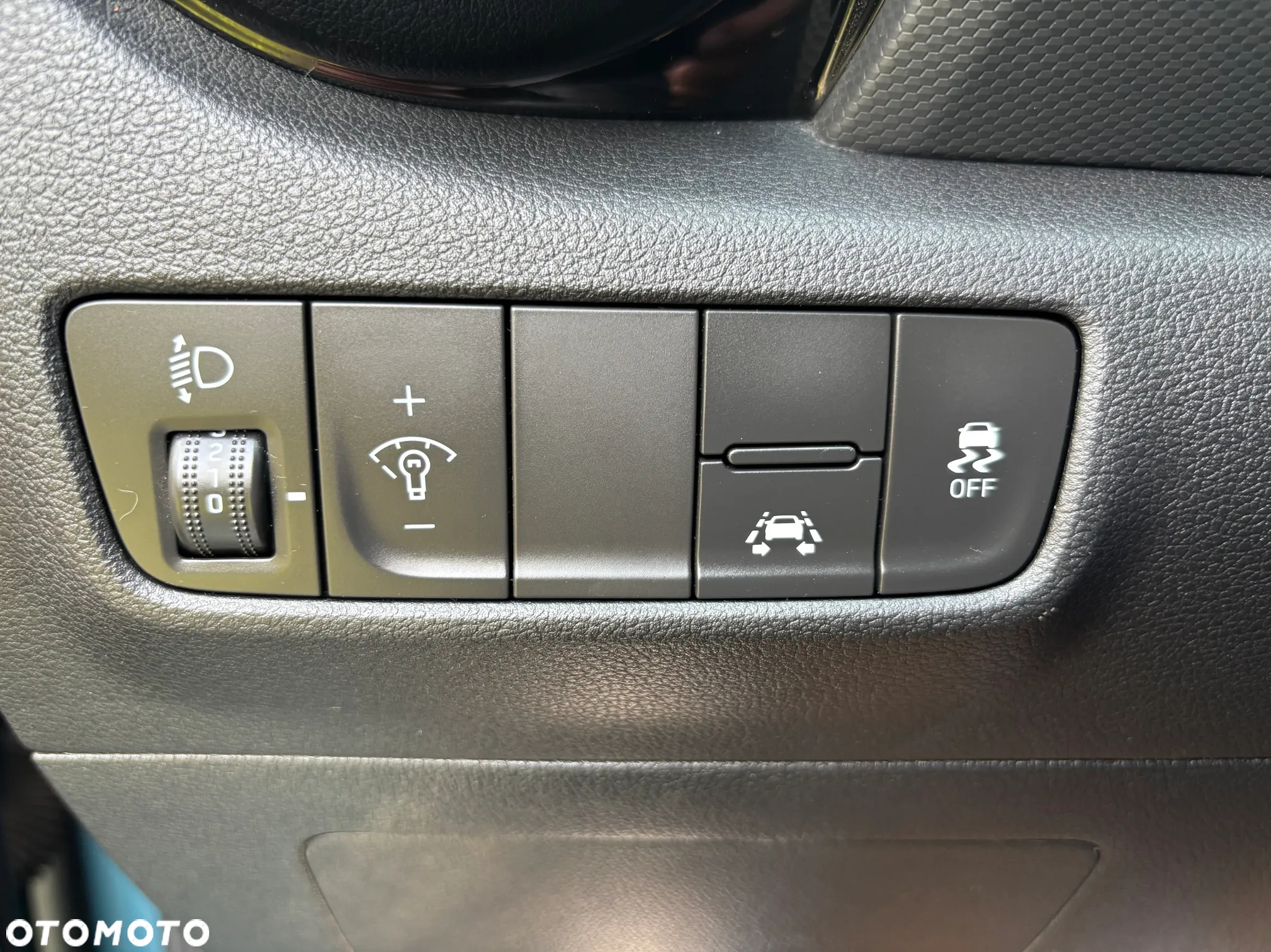 Hyundai Kona 1.6 T-GDI Premiere Style 4WD DCT - 24