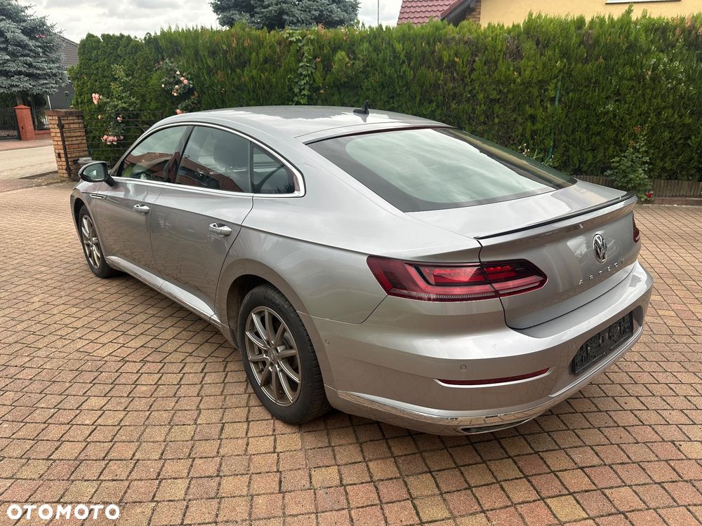 Volkswagen Arteon 2.0 TDI SCR DSG R-Line Edition - 2