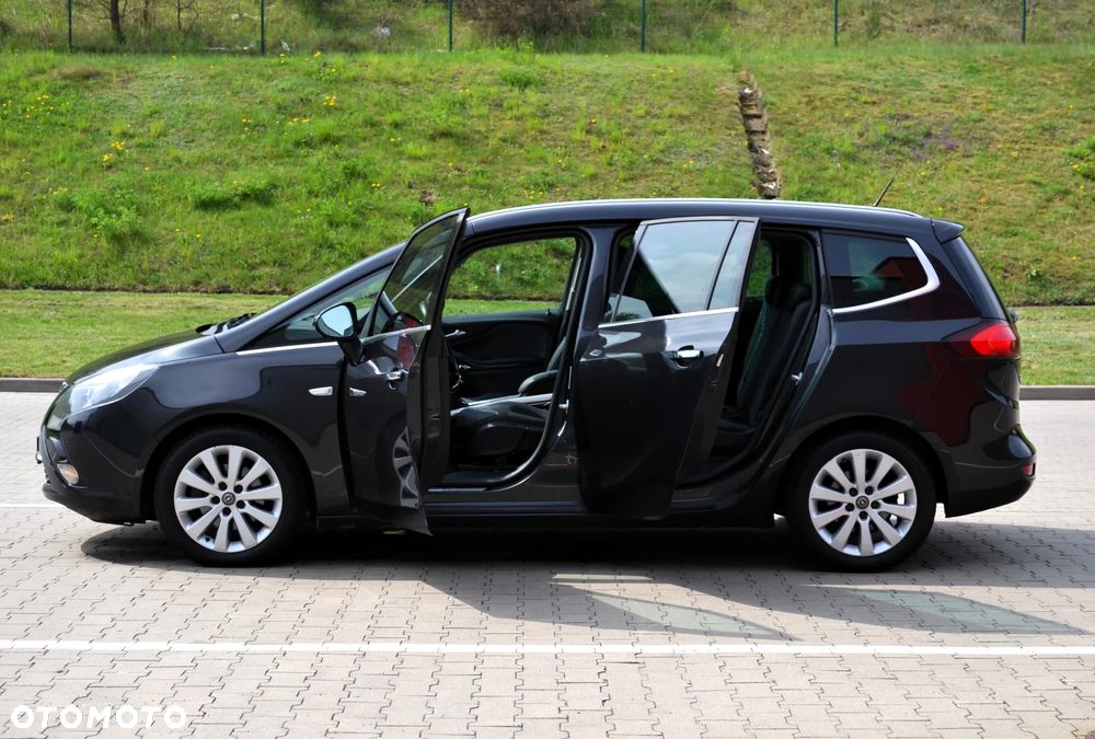 Opel Zafira 1.4 T Cosmo EcoFLEX S&S - 26