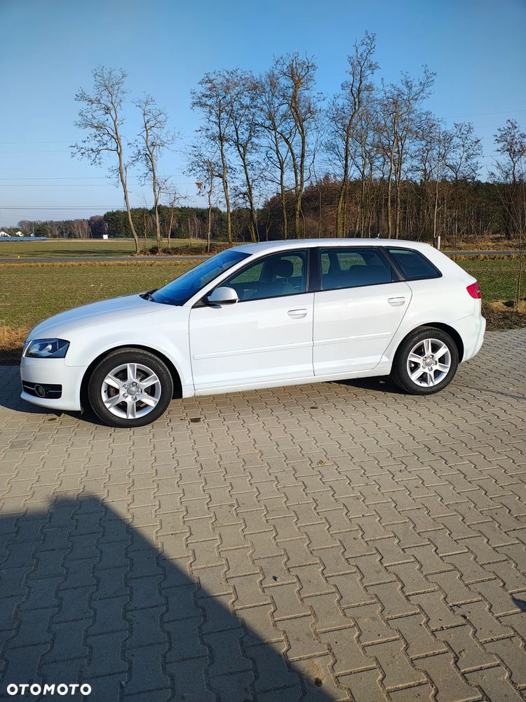 Audi A3 Sportback 1.8 TFSI S tronic Ambiente - 1