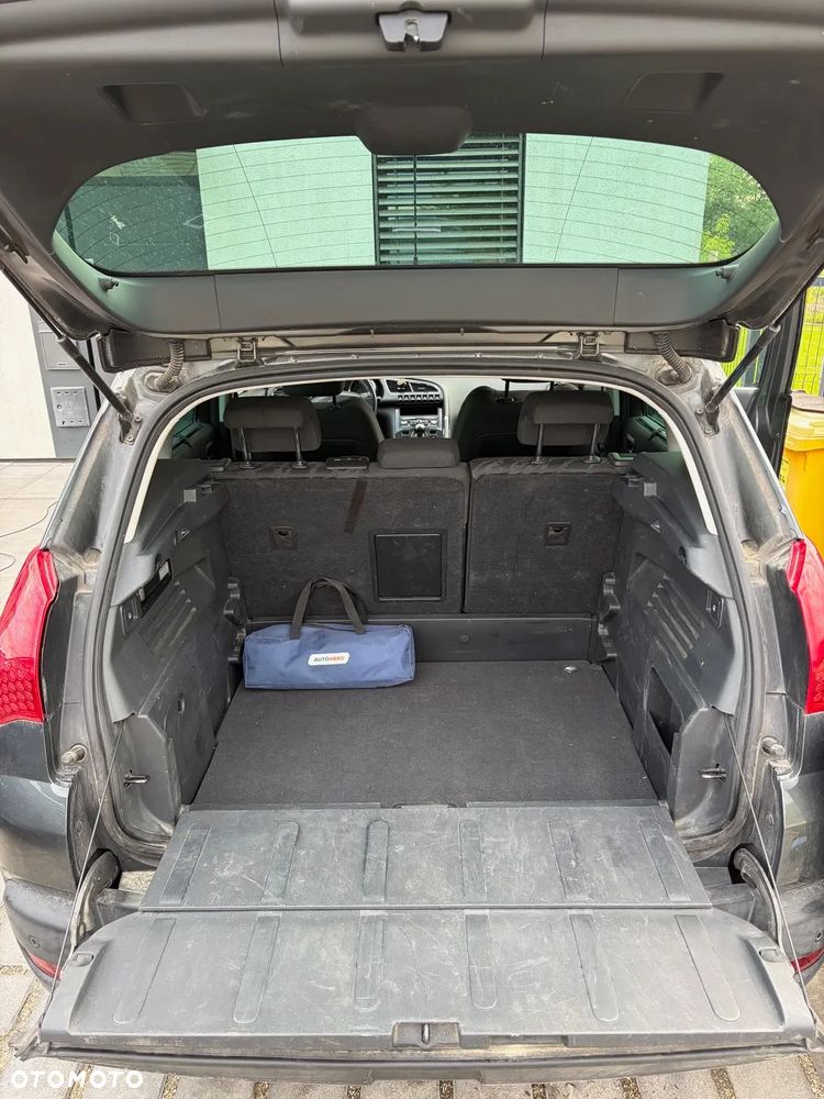 Peugeot 3008 HDi 115 Allure - 6
