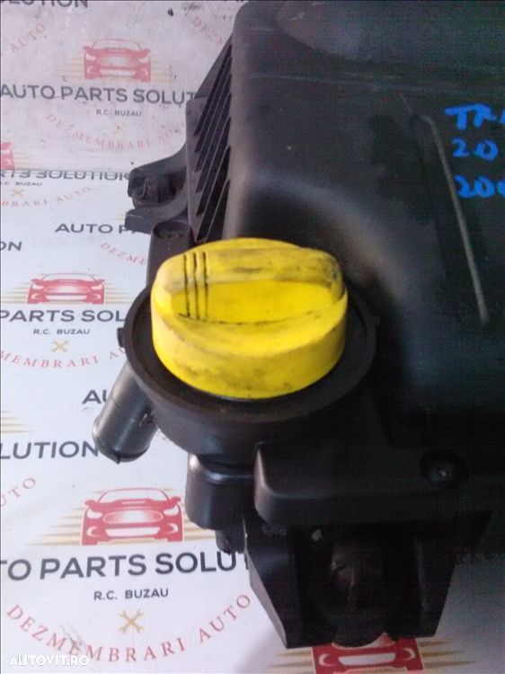 gura umplere ulei motor renault trafic 2.0 d an fabr. 2008 - 1