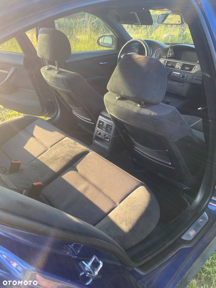 BMW Seria 3 330d - 12
