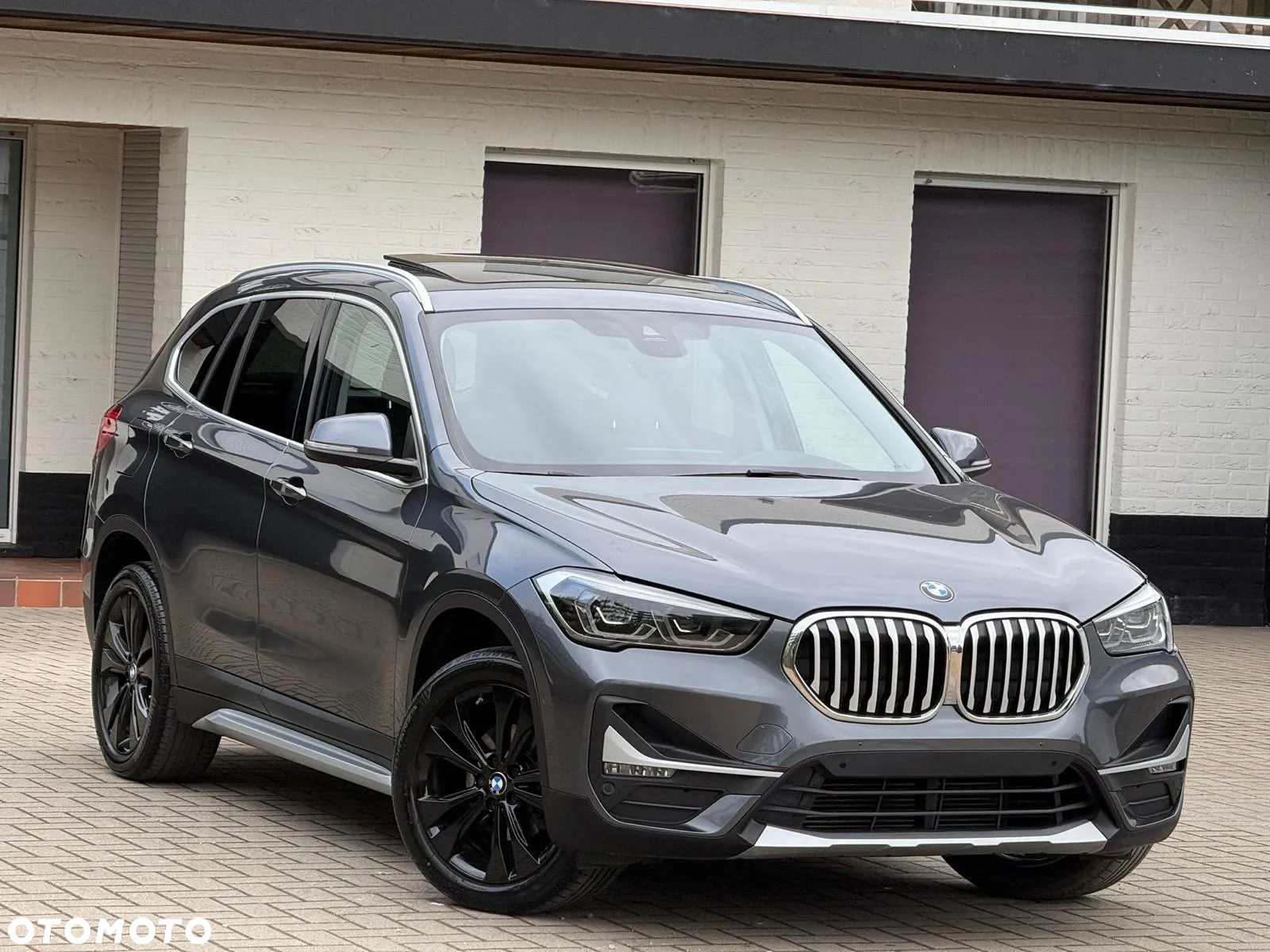 BMW X1 sDrive16d xLine - 2