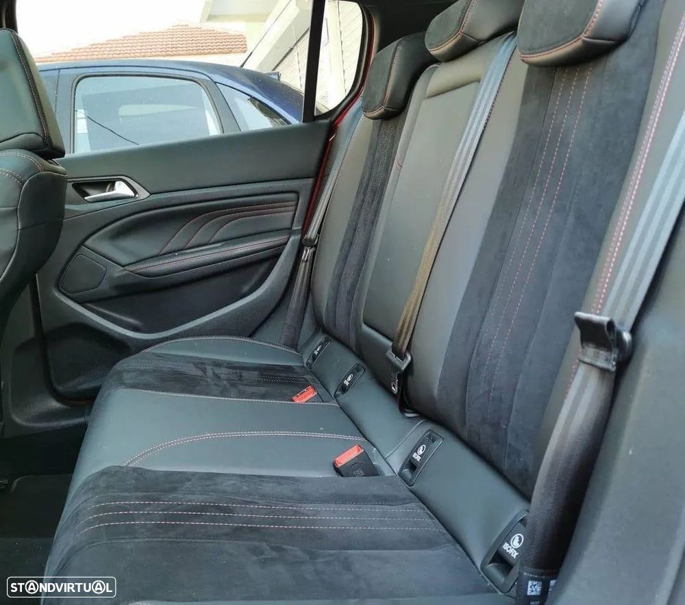 Peugeot 308 BlueHDi FAP 150 EAT6 Stop&Start GT-Line Edition - 6