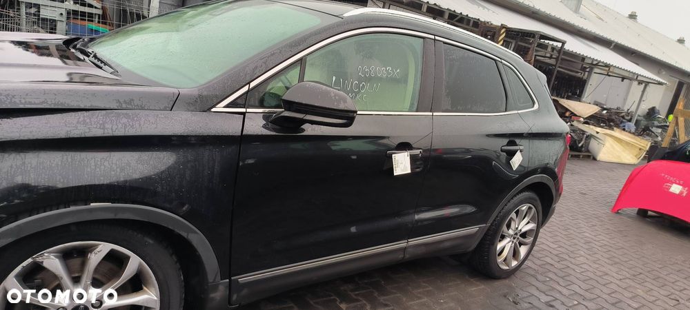 ĆWIARTKA BŁOTNIK LEWY TYŁ LINCOLN MKC - 5