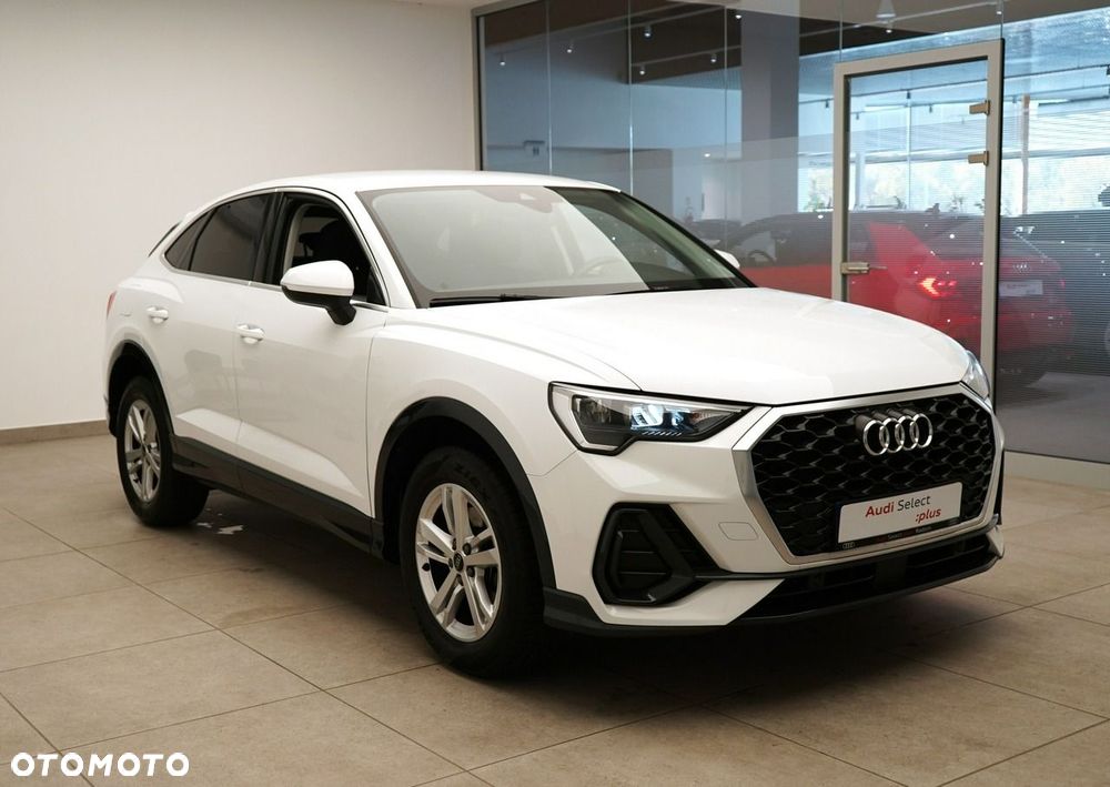 Audi Q3 Sportback - 6