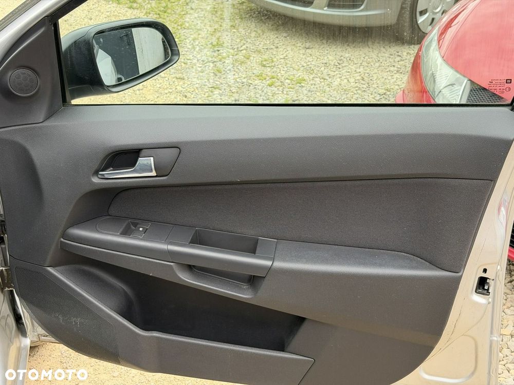 Opel Astra - 22
