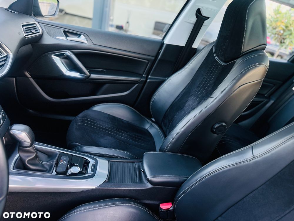 Peugeot 308 BlueHDi 150 Automatik Stop & Start Allure - 9