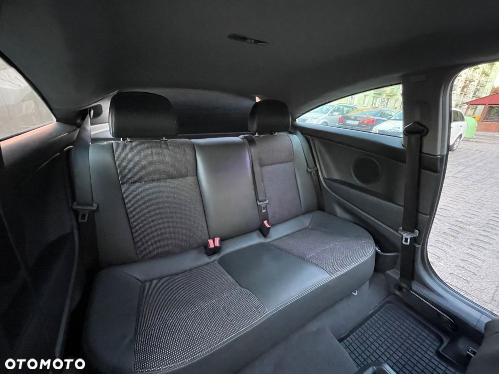 Opel Astra 1.9 CDTI Cosmo - 18