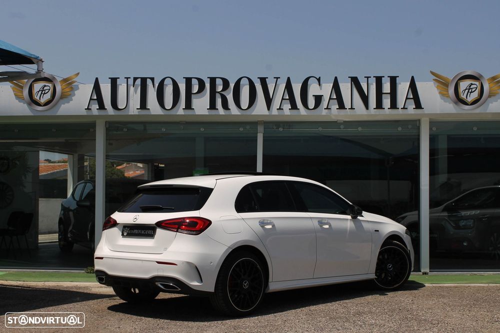 Mercedes-Benz A 250 e 8G-DCT AMG Line - 39