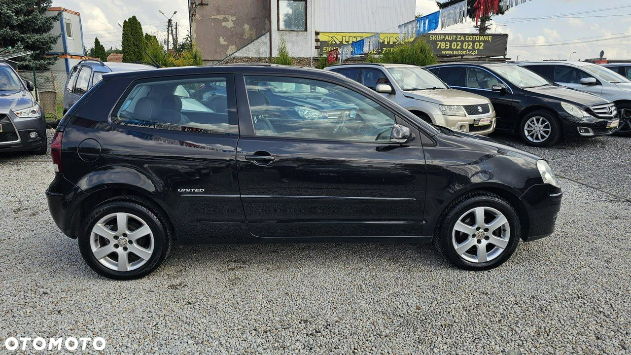 Volkswagen Polo - 13