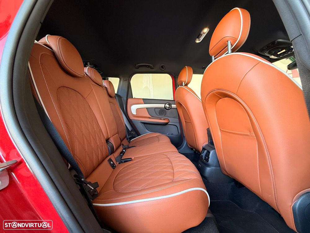 MINI Countryman Cooper S ALL4 Auto Desportiva - 29