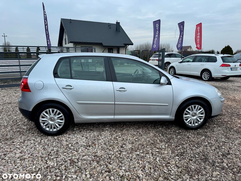 Volkswagen Golf - 14