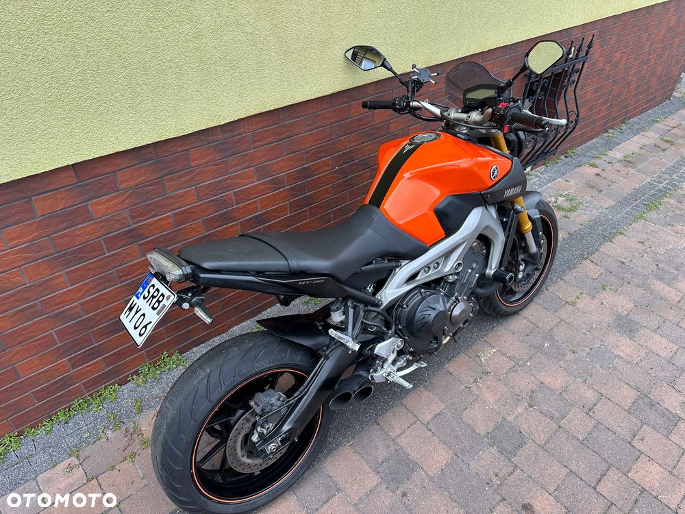 Yamaha MT - 3