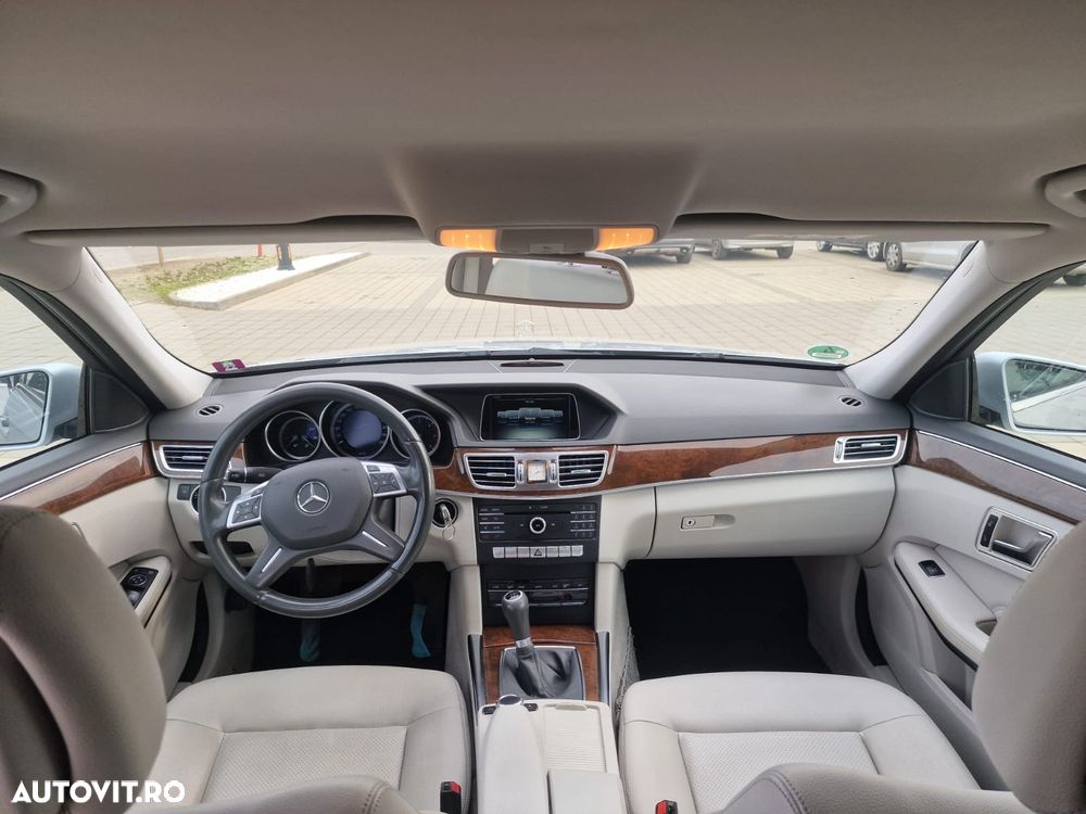 Mercedes-Benz E 220 BlueTEC - 2