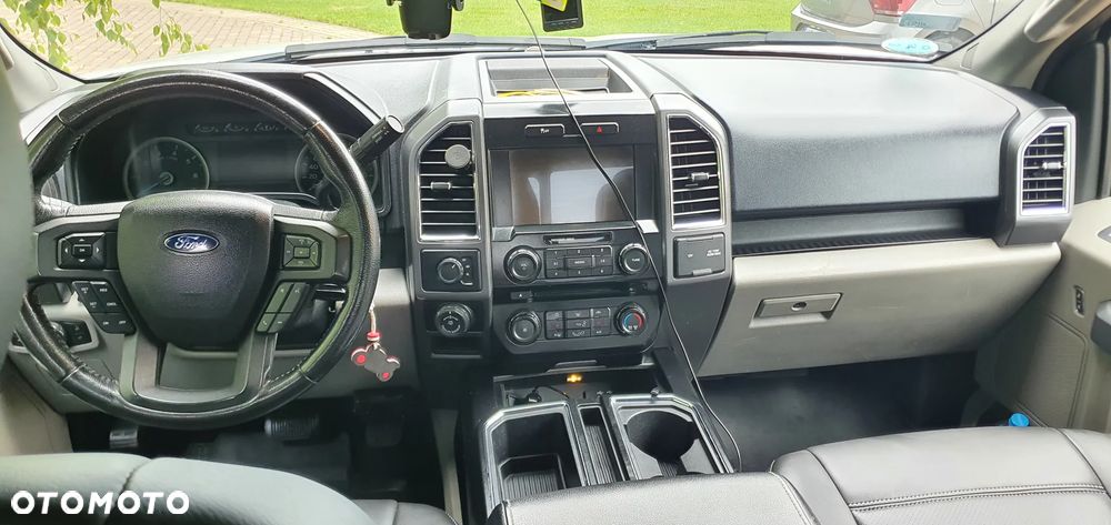 Ford F150 - 15