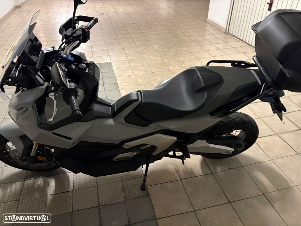 Honda X-ADV 750 - 7