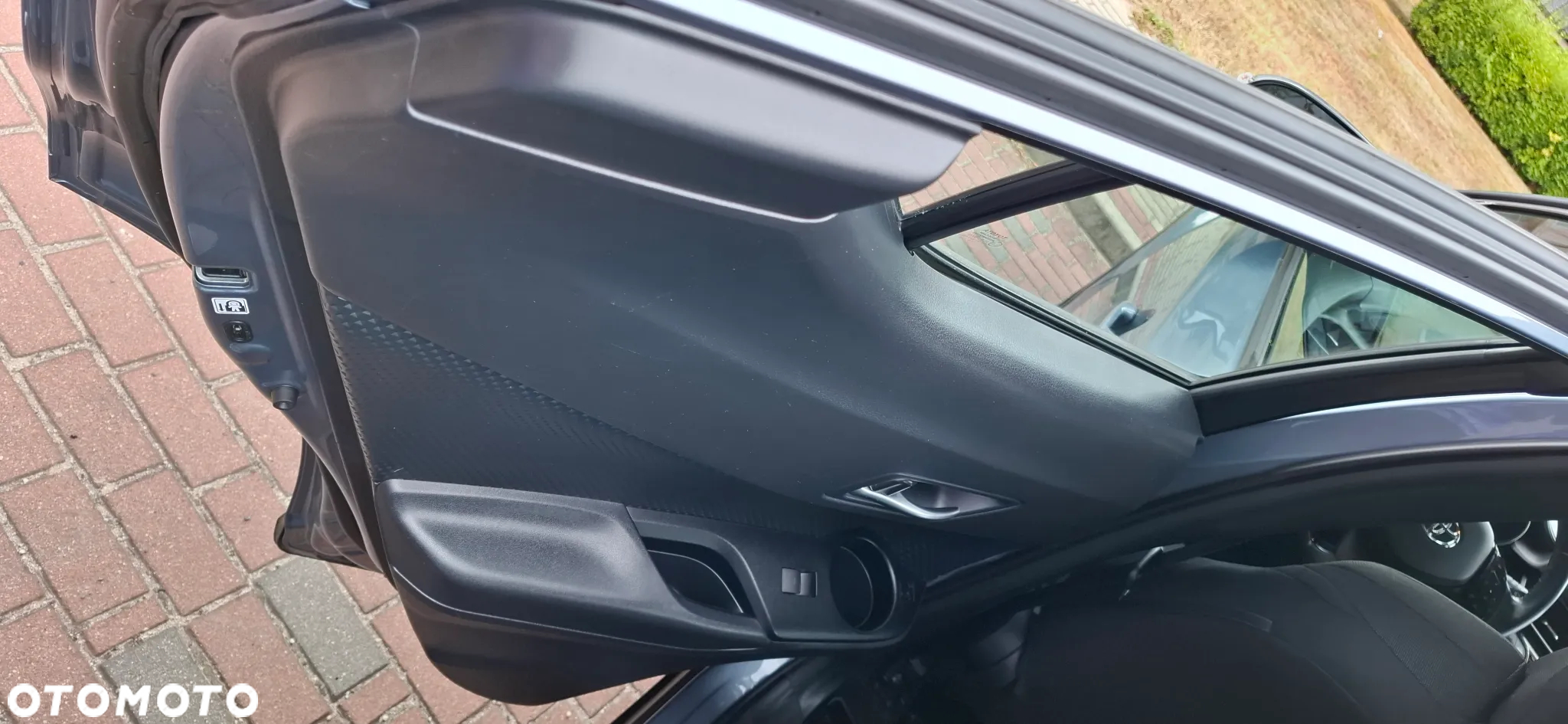 Toyota C-HR 1.8 Hybrid Comfort - 25