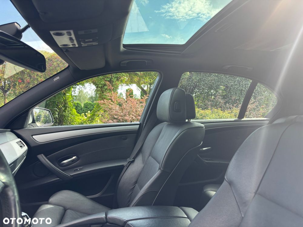 BMW Seria 5 530d Edition Exclusive - 18