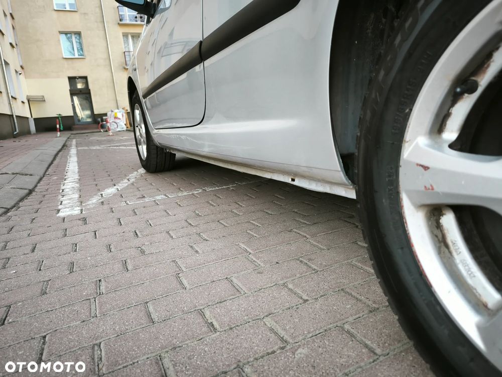 Peugeot 307 1.4 XR - 12