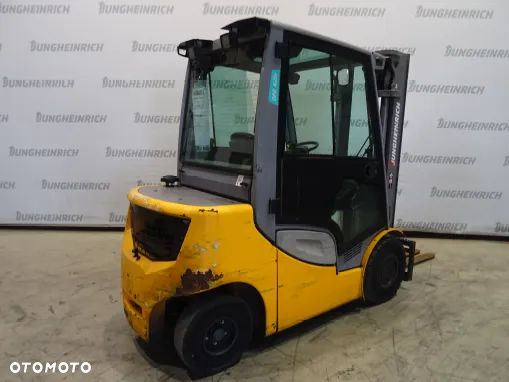 Jungheinrich DFG 425s - 2