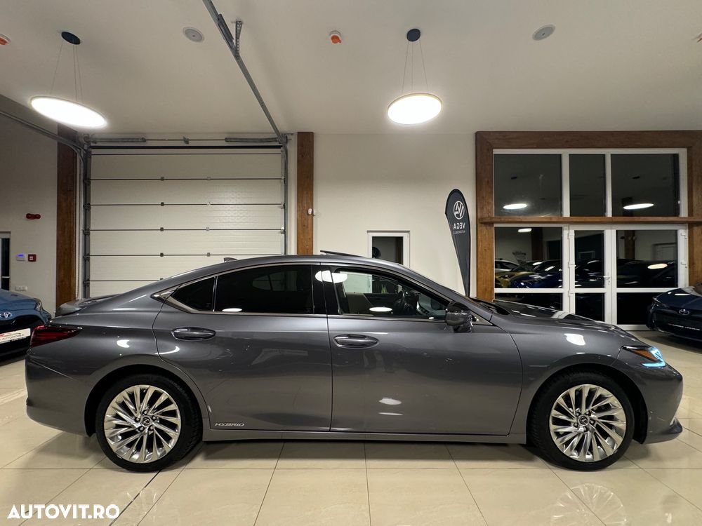 Lexus Seria ES 300h Business Edition - 5