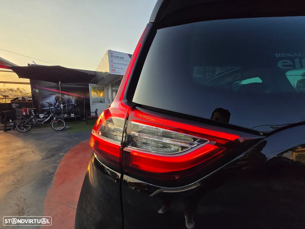 Renault Grand Scénic 1.5 dCi Bose Edition EDC SS - 11