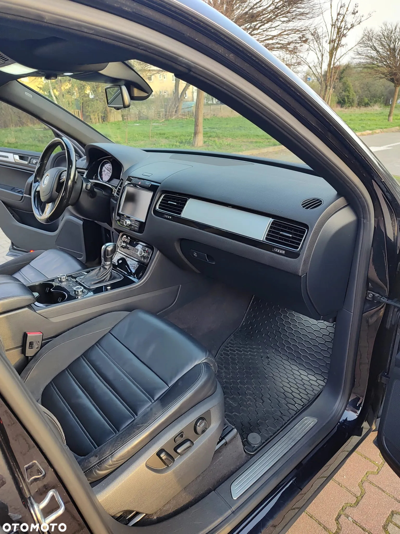 Volkswagen Touareg - 8