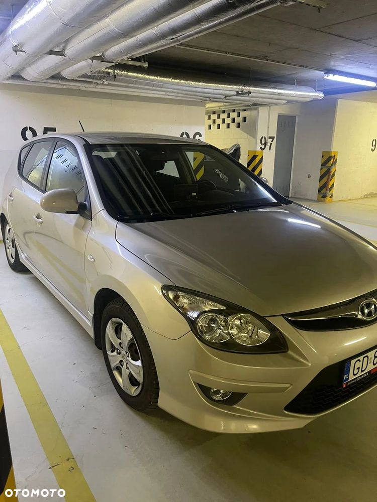 Hyundai i30 1.6 Comfort - 4