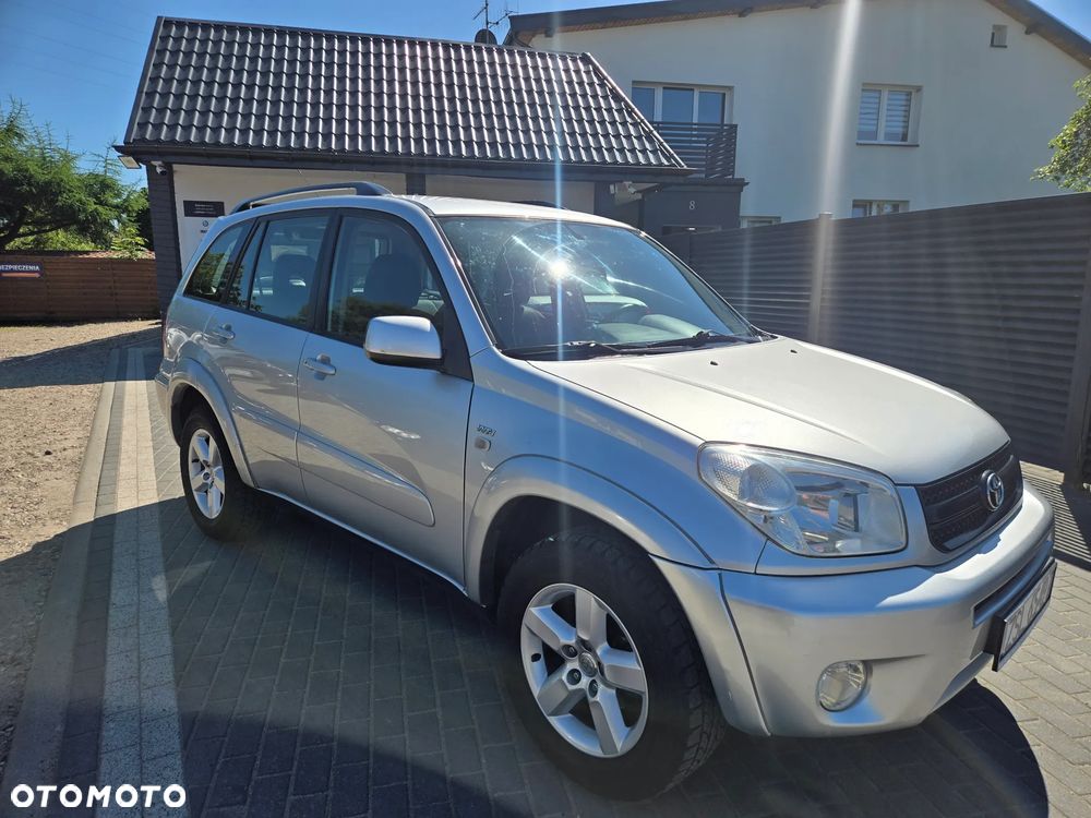 Toyota RAV4 2.0 VVT-i Prestige - 2