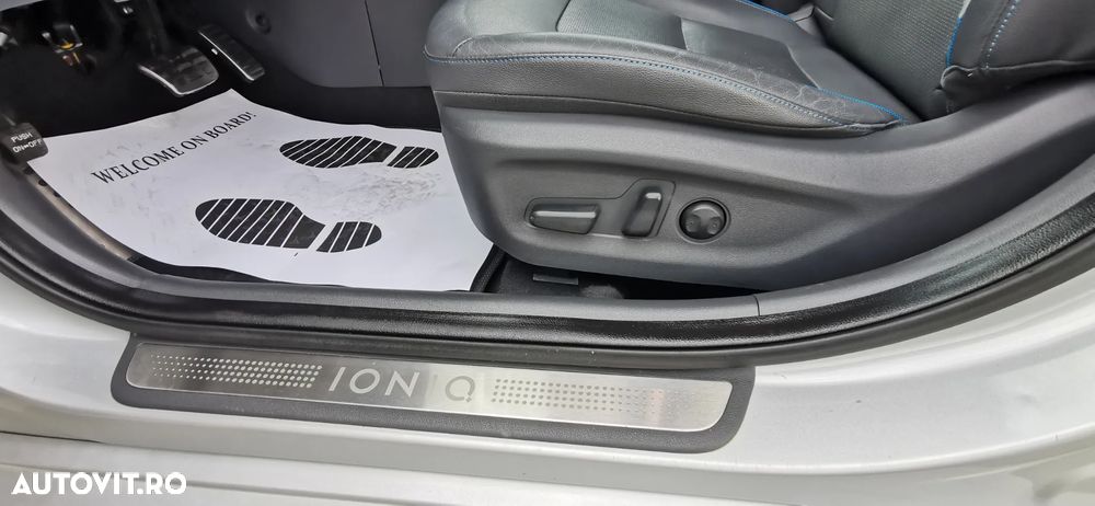 Hyundai IONIQ 1.6 GDI Premium - 10