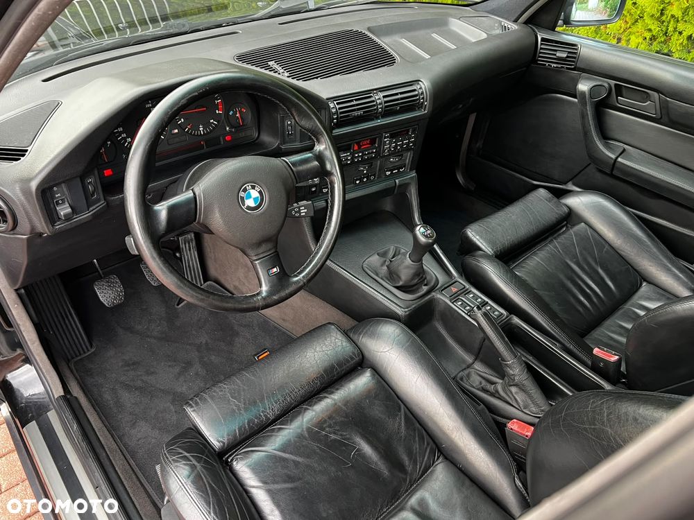 BMW M5 Standard - 13