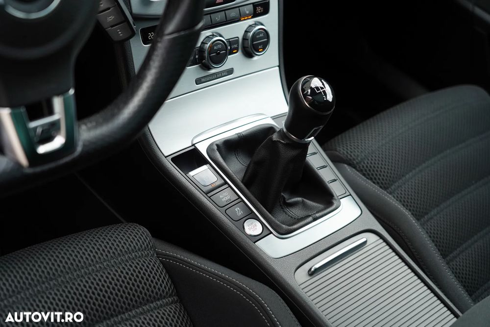 Volkswagen Passat CC 2.0 TSI - 13