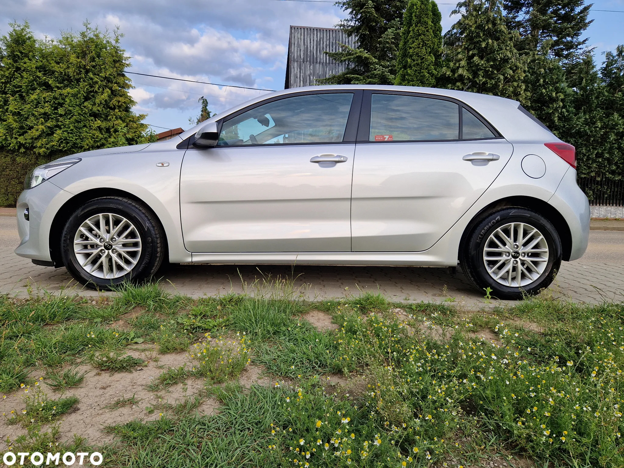 Kia Rio 1.2 XL - 4