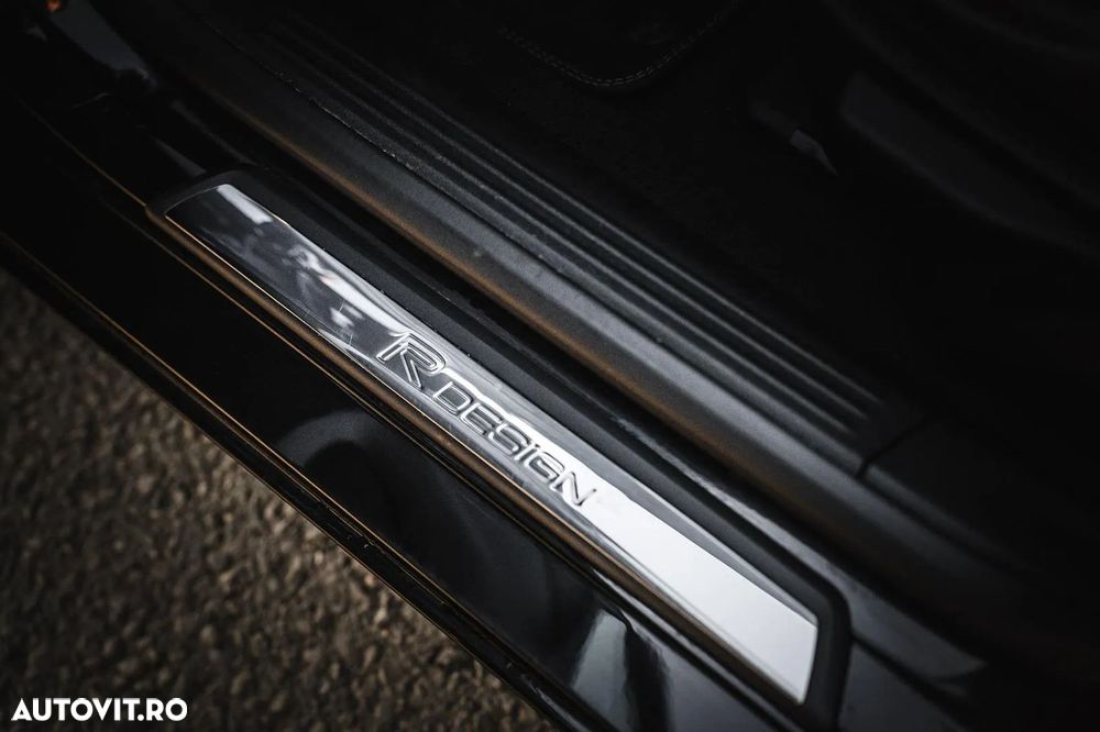 Volvo V40 D3 Geartronic RDesign - 9