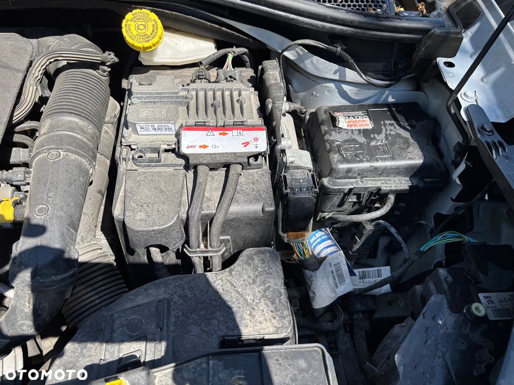 Citroën C4 Cactus 1.2 PureTech GPF Shine S&S - 6