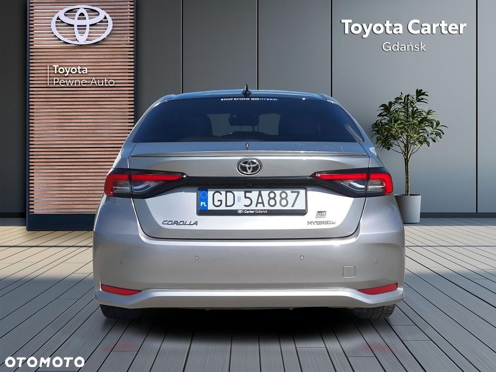 Toyota Corolla - 5