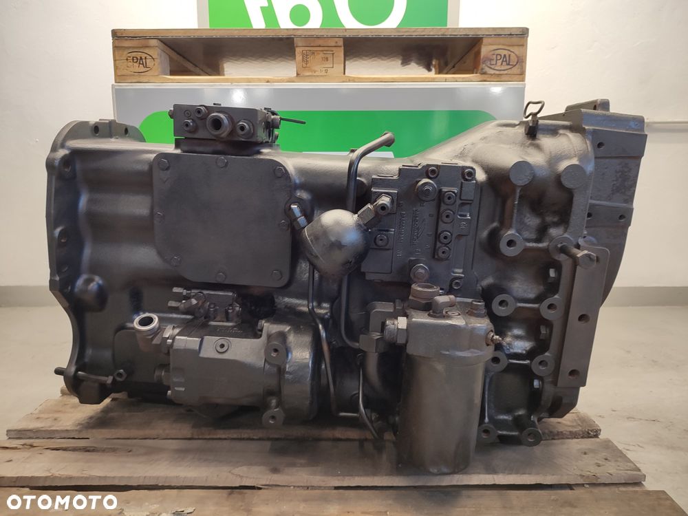 Skrzynia McCormick MC 130 (BF800018A01) - 9